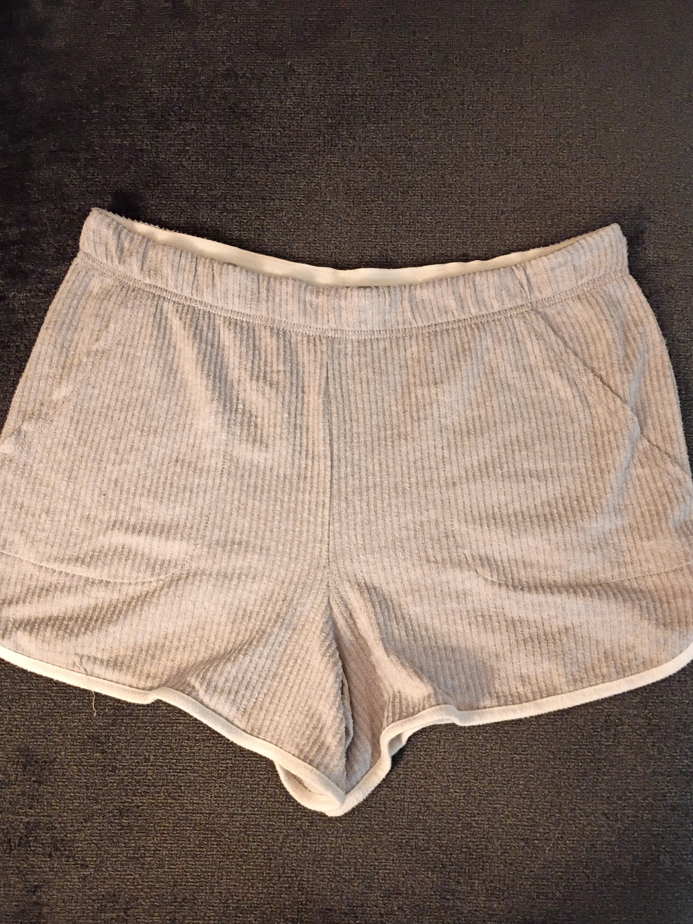 Jockey Light Gray Ribbed Athletic Lounge Shorts with White Trim Size M